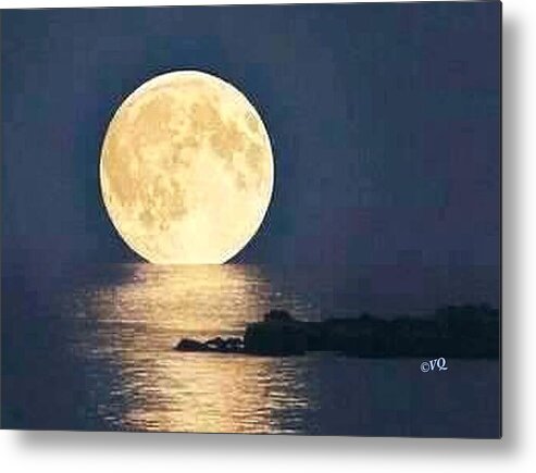 Moonrise Over Tranquil Waters - Metal Print