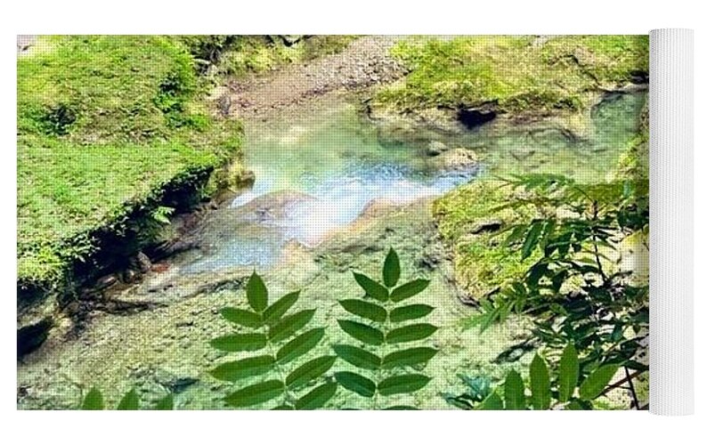Lush Jungle Stream - Yoga Mat