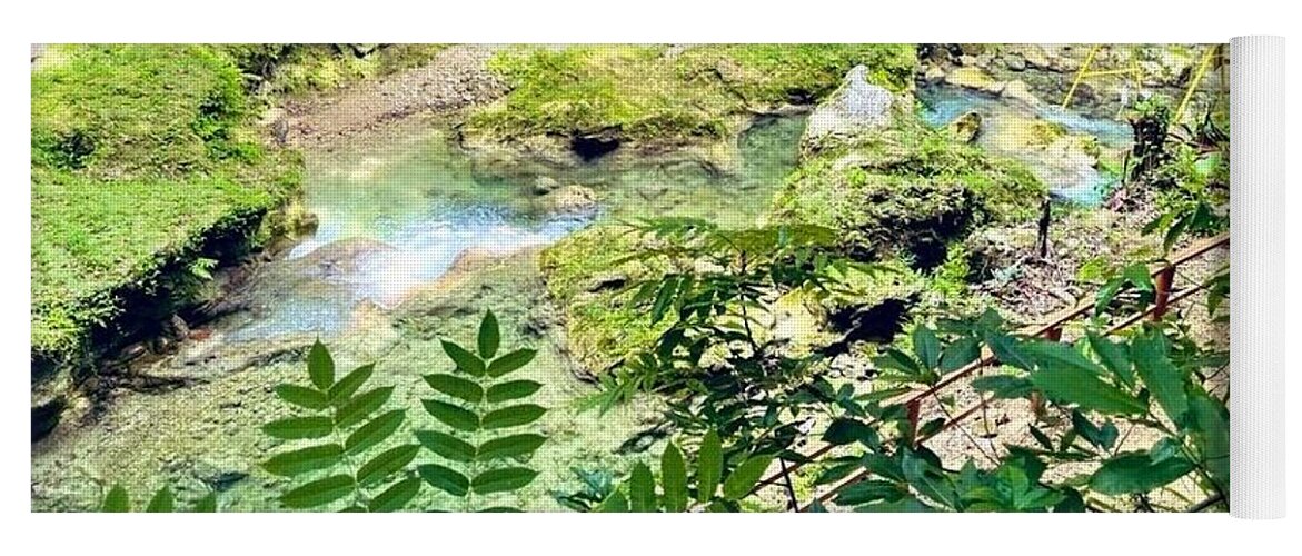 Lush Jungle Stream - Yoga Mat