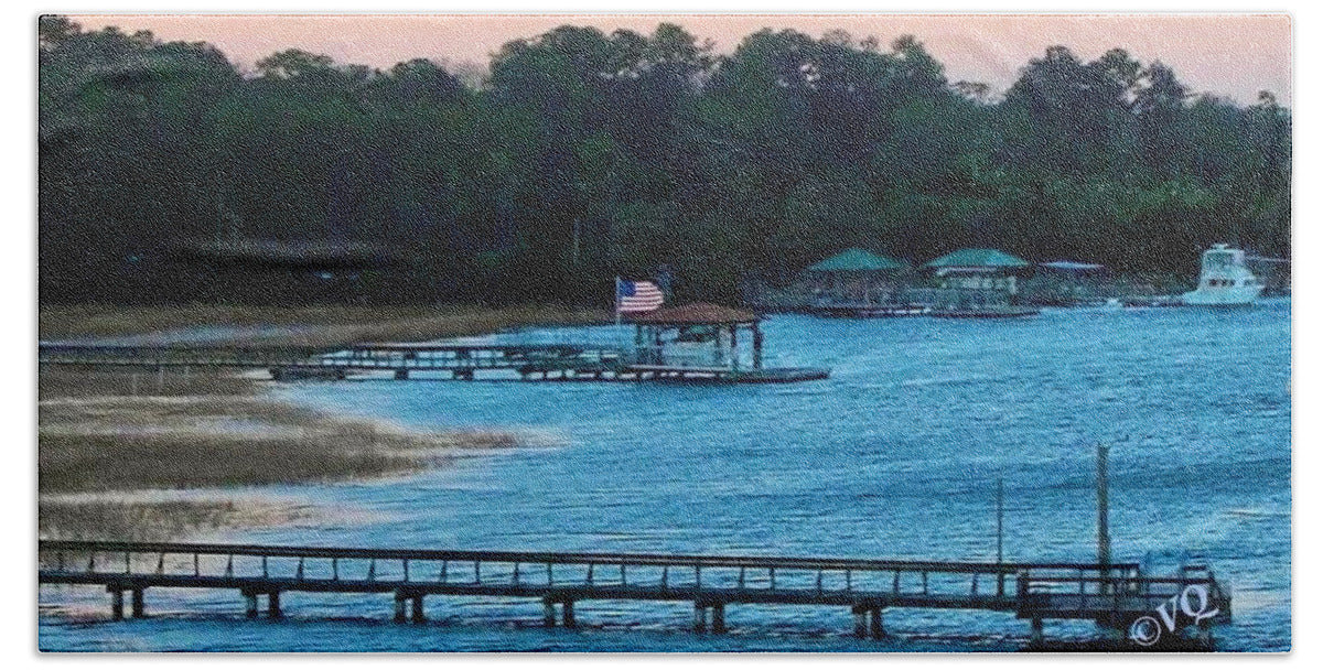 Tranquil Lakeside at Sunset - Bath Towel